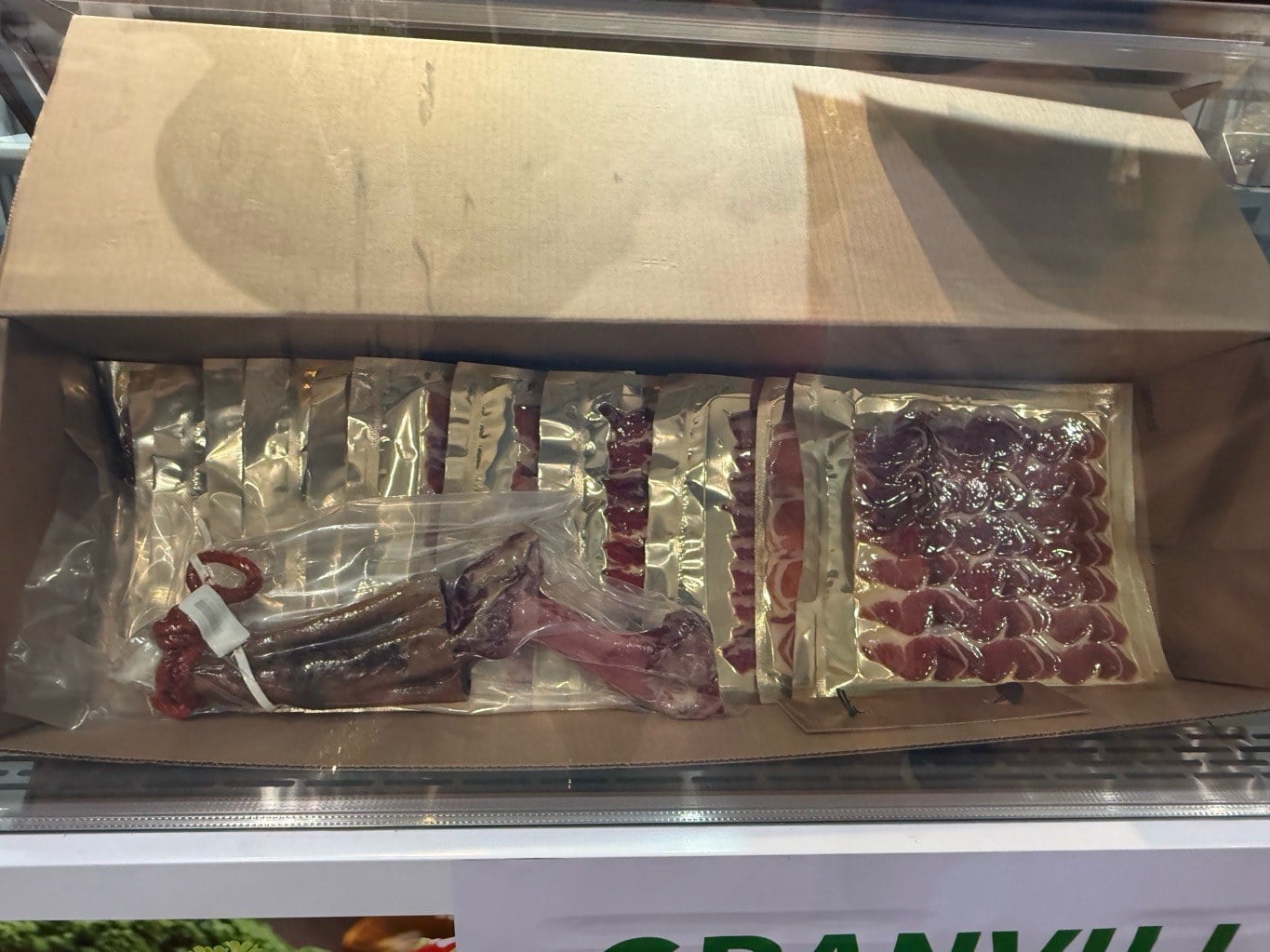 西班牙原隻火腿・師傅手切 (3)