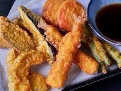 日式天婦羅蝦＋蔬菜拼盤 （+1=2盒） (3)